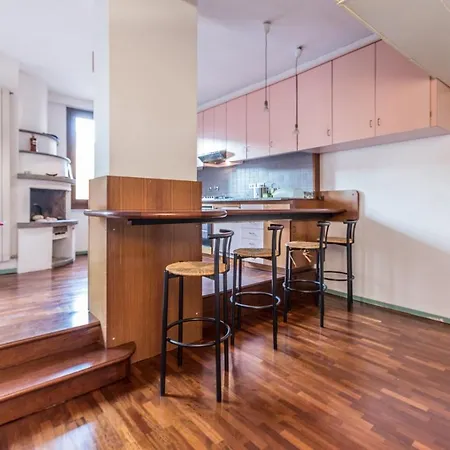 Apartment Unione, By Short Holidays Bologna