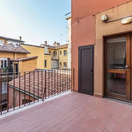 Unione, By Short Holidays Apartment *