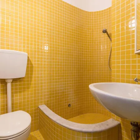 Unione, By Short Holidays Apartment *