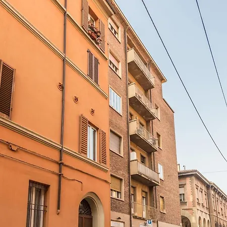 Unione, By Short Holidays Bologna